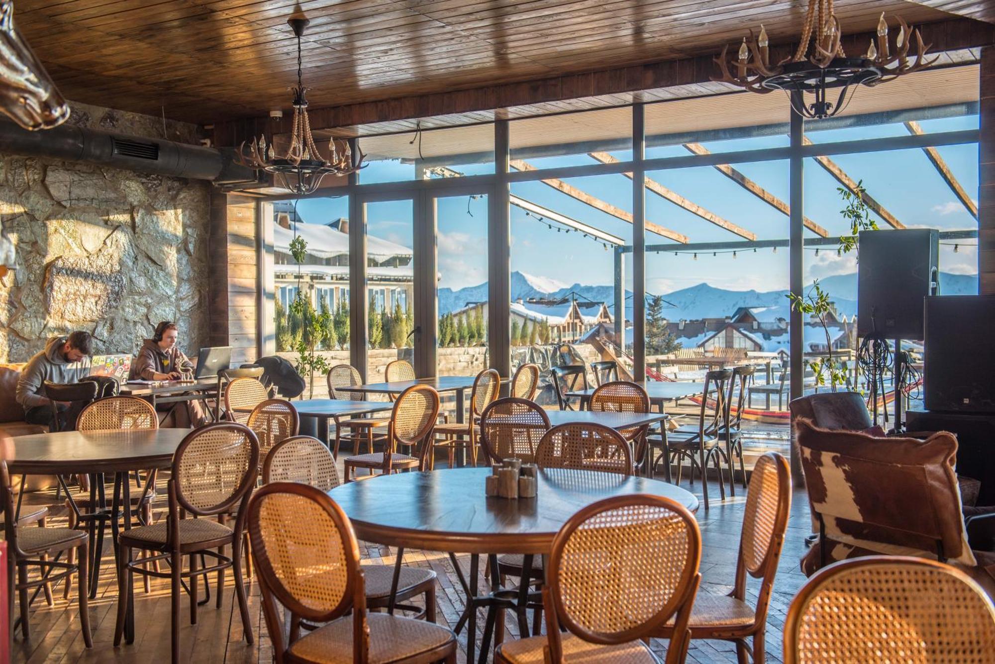 Gudauri Atrium Aparthotel Kültér fotó